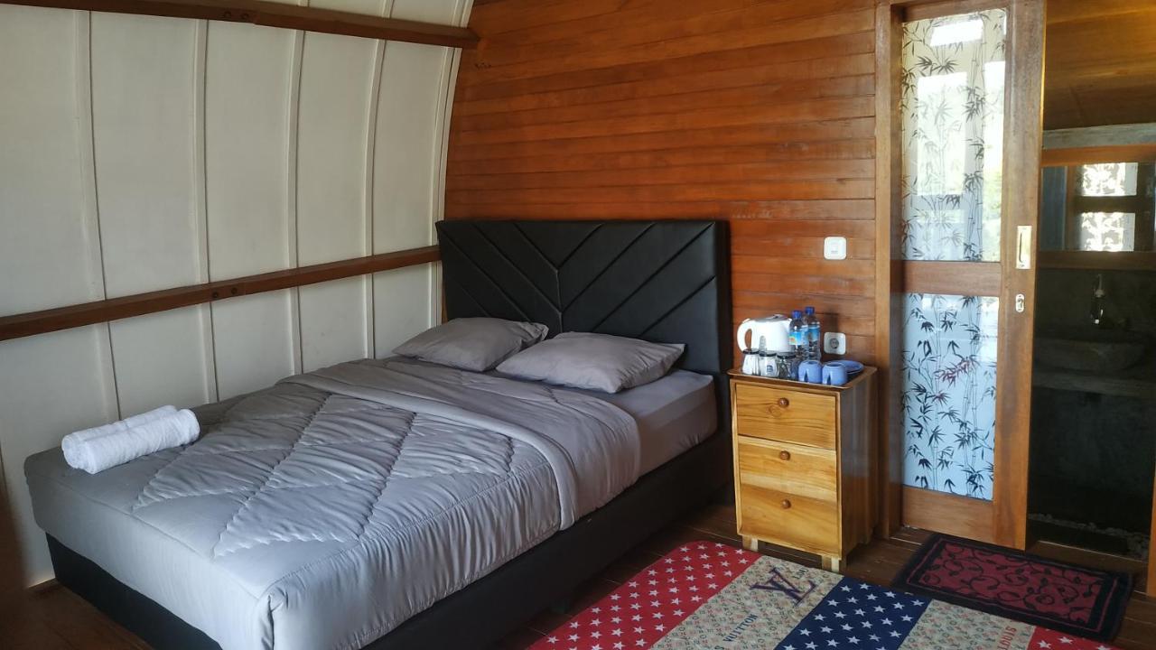 Family Rinjani Bungalow Sajang Экстерьер фото