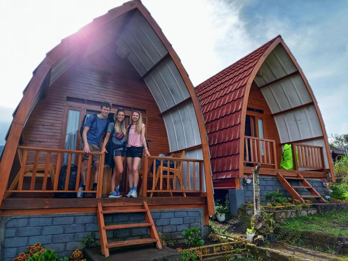 Family Rinjani Bungalow Sajang Экстерьер фото