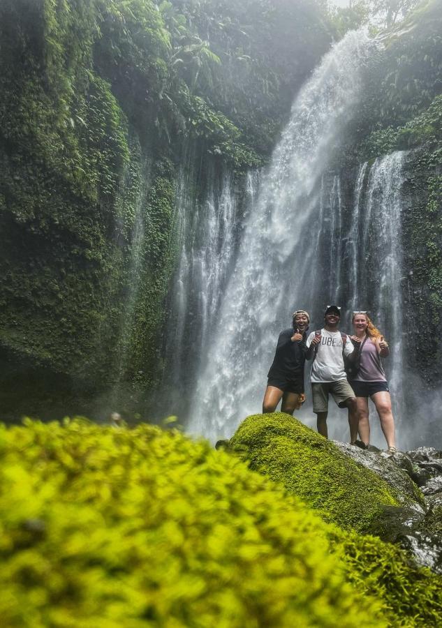 Family Rinjani Bungalow Sajang Экстерьер фото