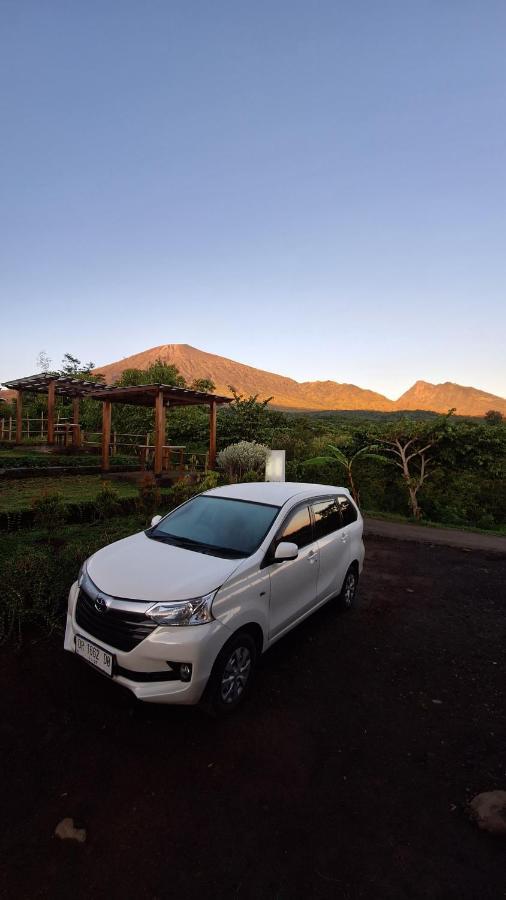 Family Rinjani Bungalow Sajang Экстерьер фото
